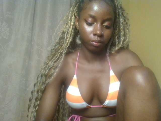 Sexykitten1 webcam bongacams model stream image