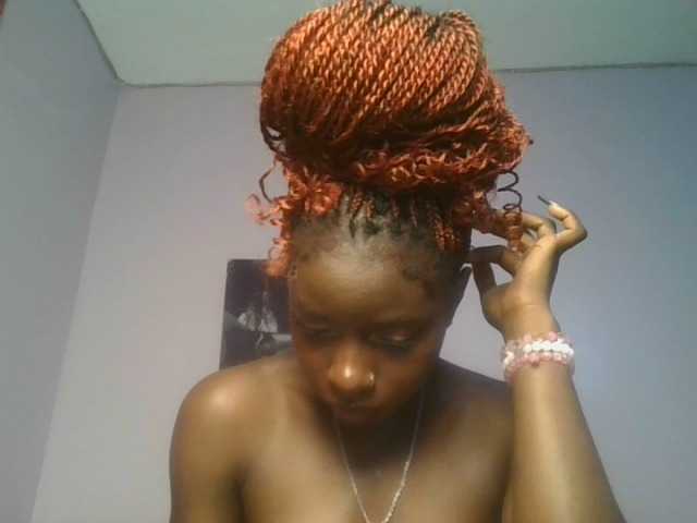 Sexykitten1 webcam bongacams model stream image