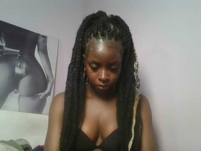 Sexykitten1 webcam bongacams model stream image