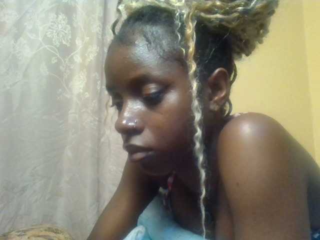 Sexykitten1 webcam bongacams model stream image