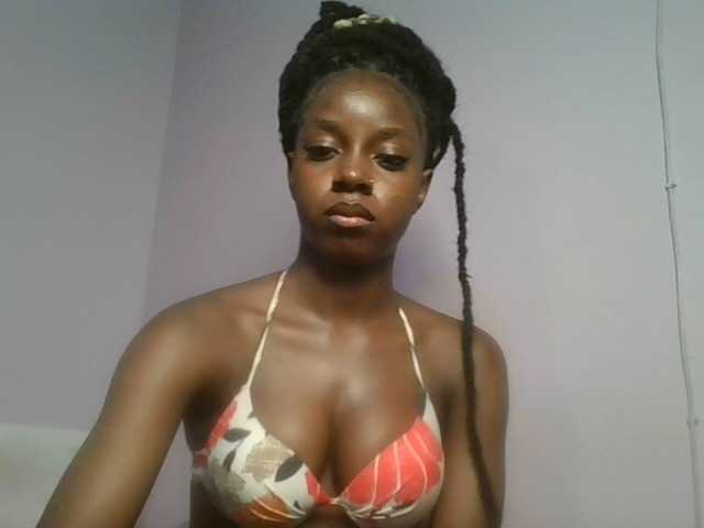 Sexykitten1 webcam bongacams model stream image