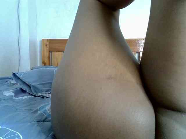 Sweetrose Live Webcam on BongaCams