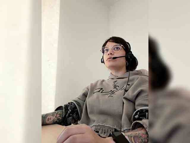 LeeZoldyck Live Webcam on BongaCams