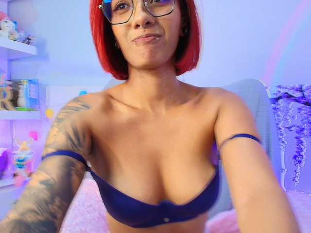 ToriValentine's BongaCams show and profile