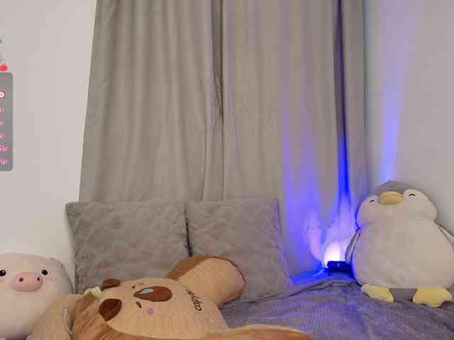 ToriValentine webcam