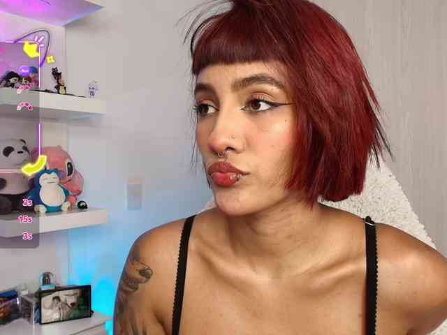 ToriValentine webcam