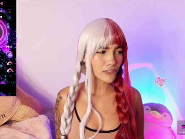 ToriValentine webcam