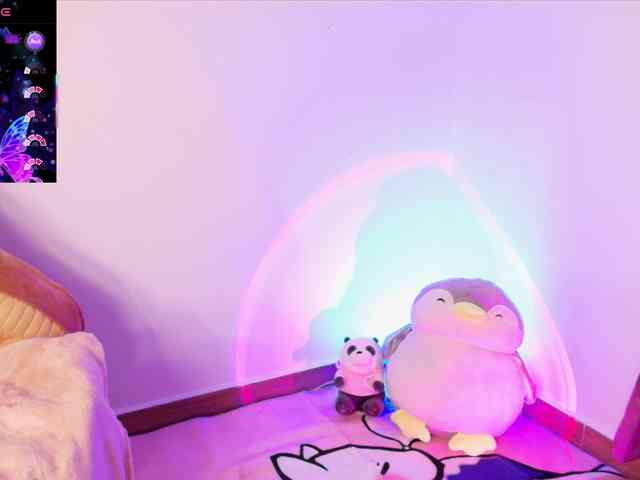 ToriValentine webcam