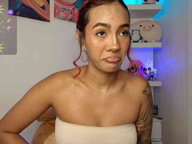 ToriValentine ToriValentine