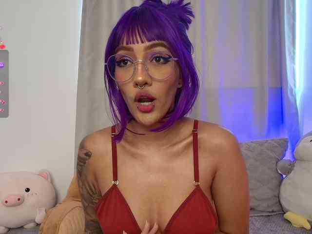 ToriValentine webcam