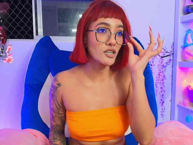 ToriValentine webcam