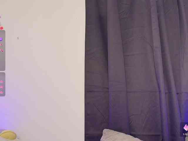 ToriValentine webcam