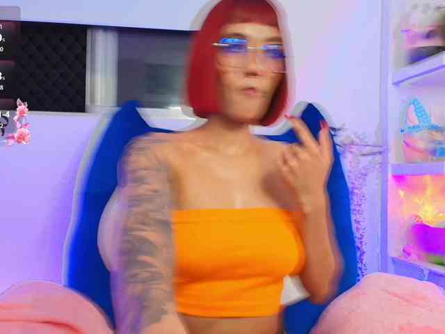 ToriValentine webcam