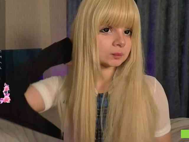 Charlotte-mitche... Live Webcam on BongaCams