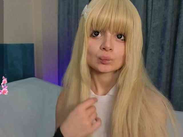 Charlotte-mitchelle webcam