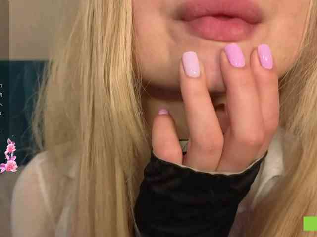 Charlotte-mitchelle webcam