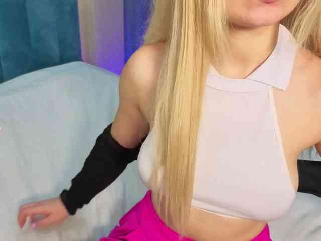 Charlotte-mitchelle webcam