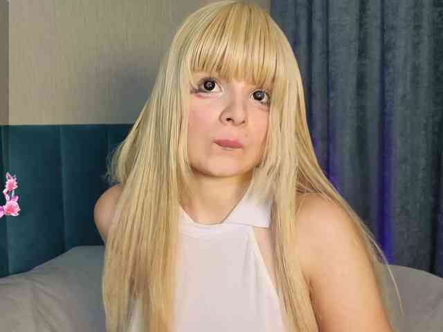 Charlotte-mitchelle webcam