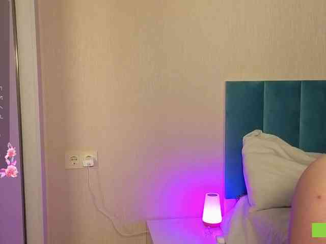 Charlotte-mitchelle webcam