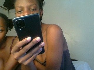 MysticCharm's Live Webcam