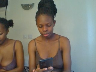 MysticCharm's Live Webcam