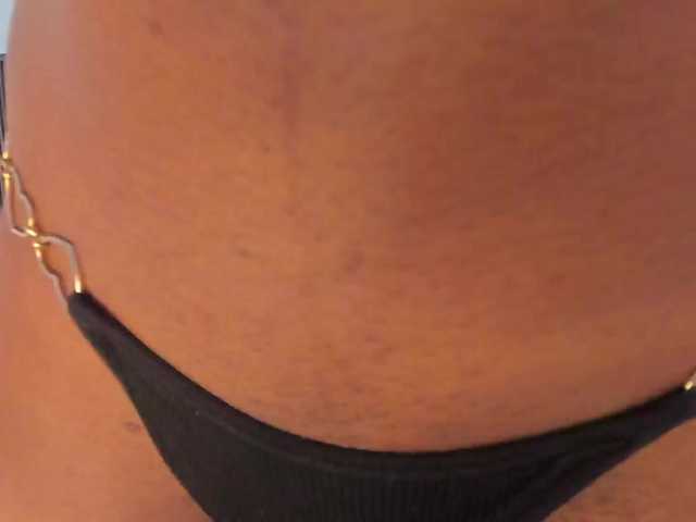 Aisha-Loren from BongaCams is Freechat