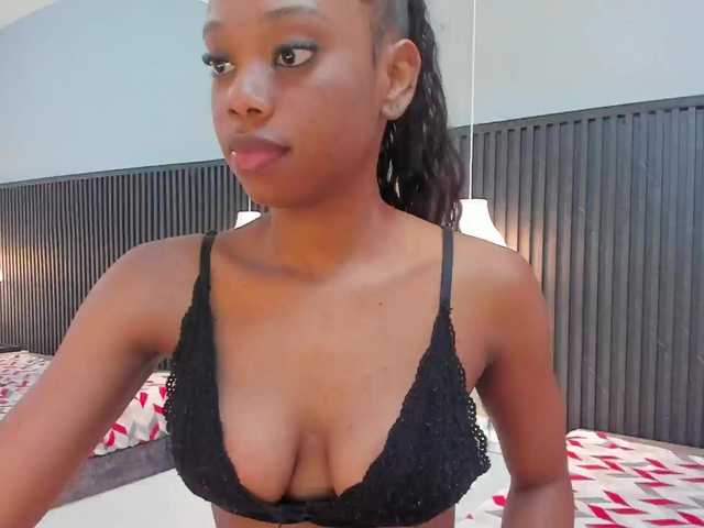 Aisha-Loren from BongaCams is Freechat