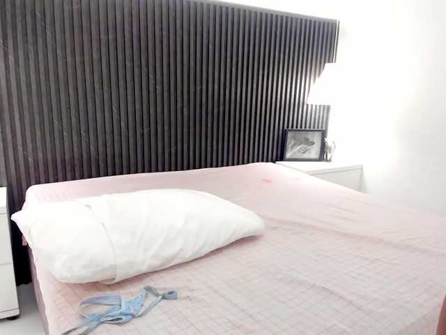 Aisha-Loren – webcam model profile photo