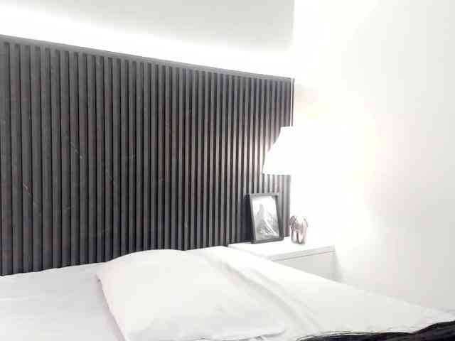 Aisha-Loren Aisha-Loren