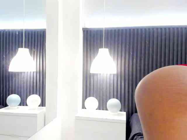 Aisha-Loren Aisha-Loren