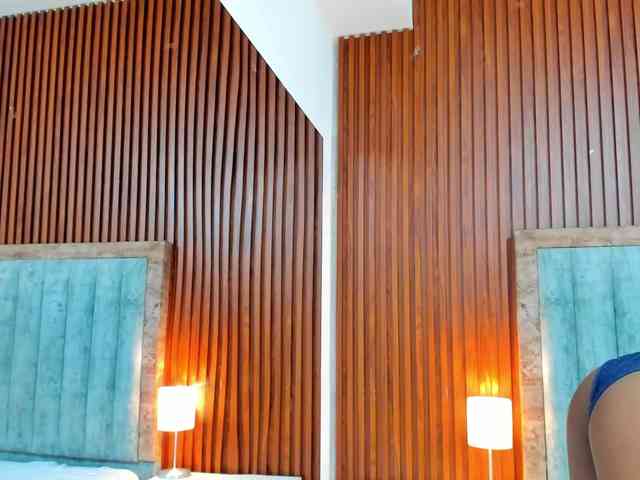 Aisha-Loren Aisha-Loren