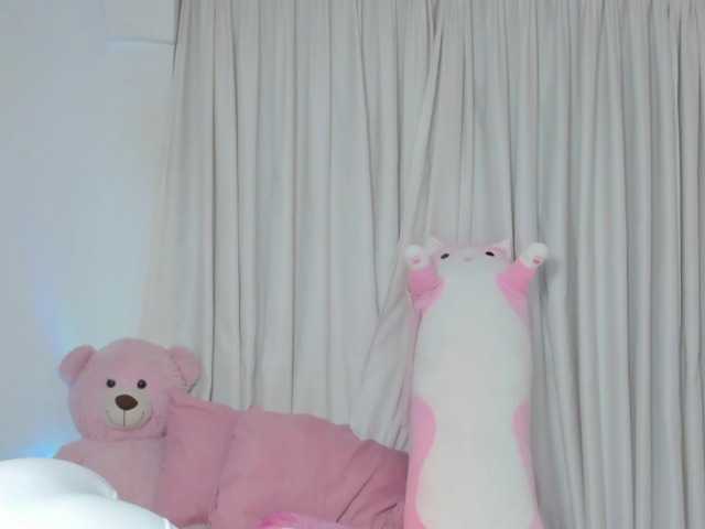  CatalinaRuiz chat room