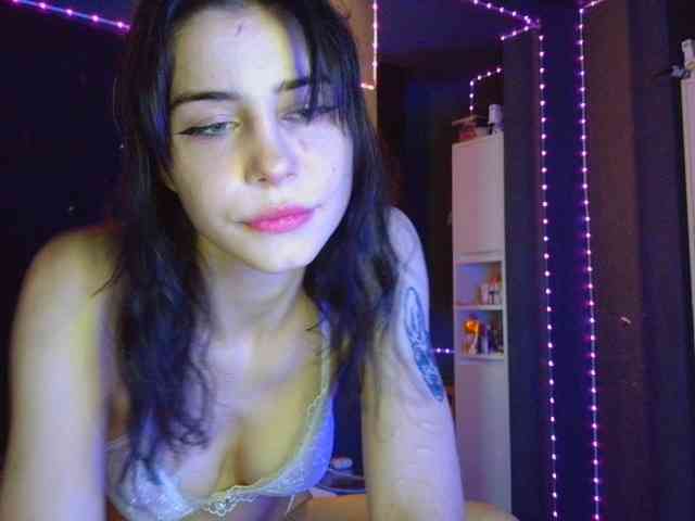 LiliJane webcam