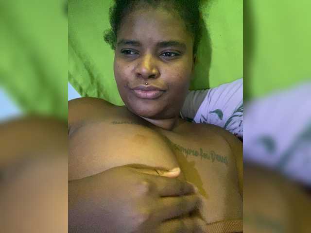 Carnuda from BongaCams