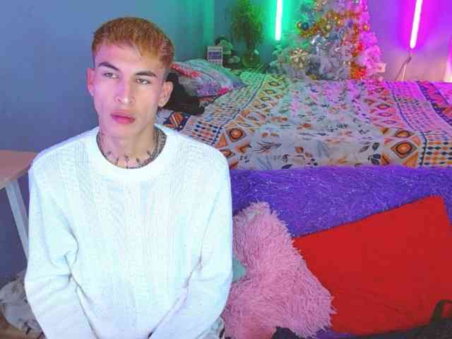 latin-boysxxx latin-boysxxx