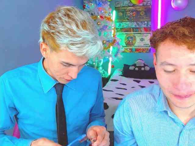 latin-boysxxx Live Webcam on BongaCams