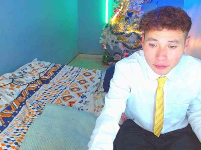 latin-boysxxx latin-boysxxx