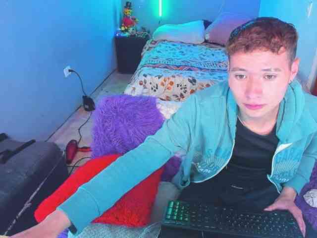 latin-boysxxx latin-boysxxx