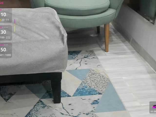 GummyLuv's BongaCams show and profile