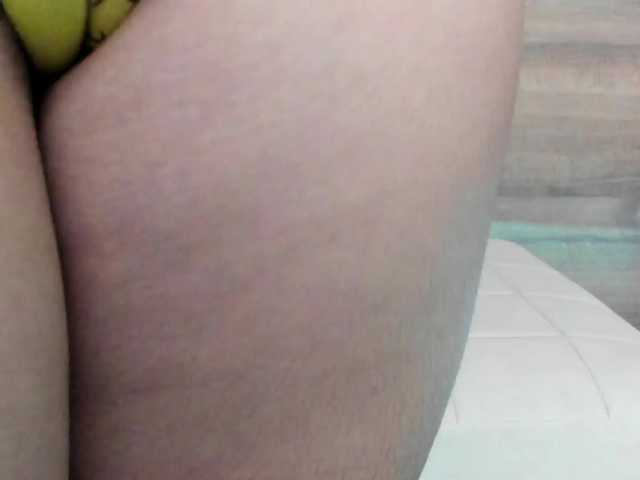 GummyLuv's BongaCams show and profile