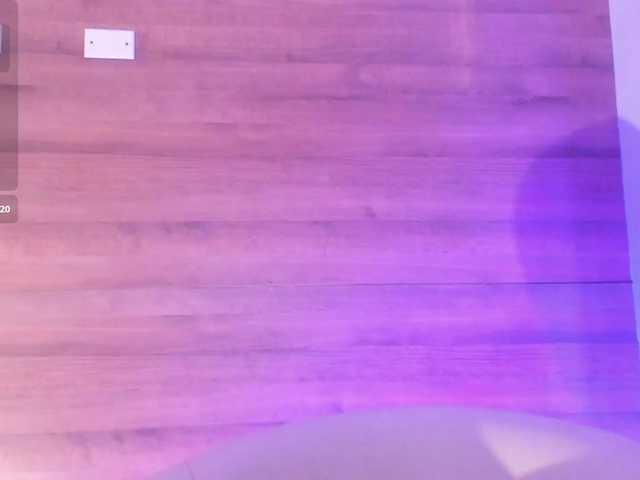 GummyLuv's BongaCams show and profile