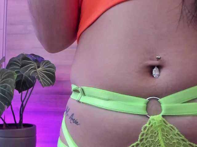 GummyLuv's BongaCams show and profile