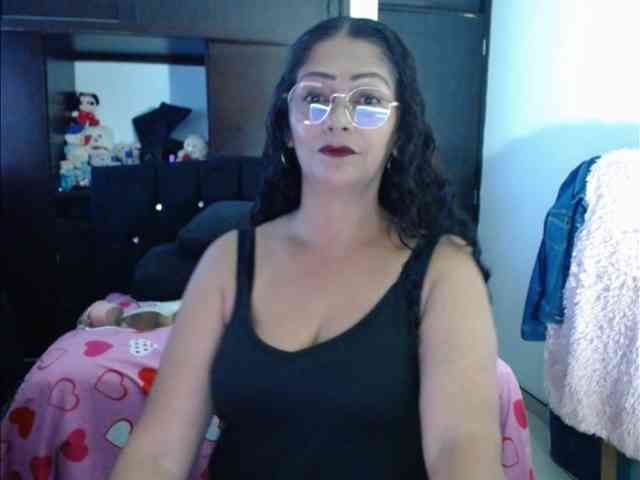 MeganTaylor777 webcam