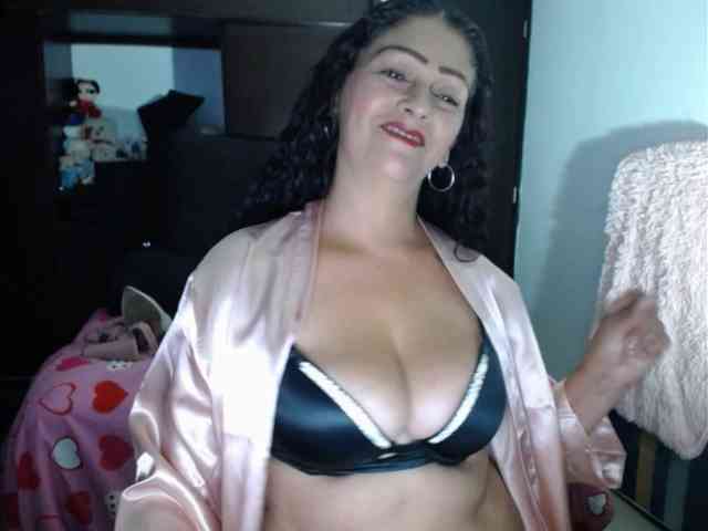 MeganTaylor777 webcam