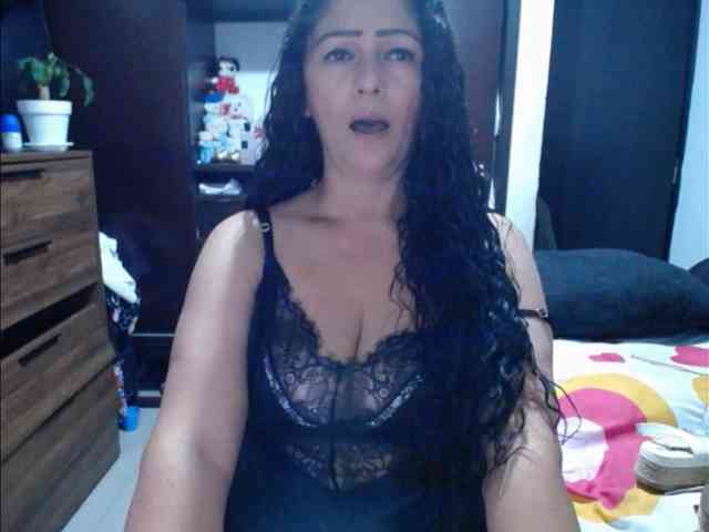 MeganTaylor777 webcam