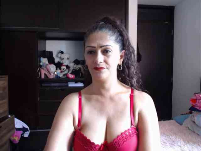 MeganTaylor777 webcam