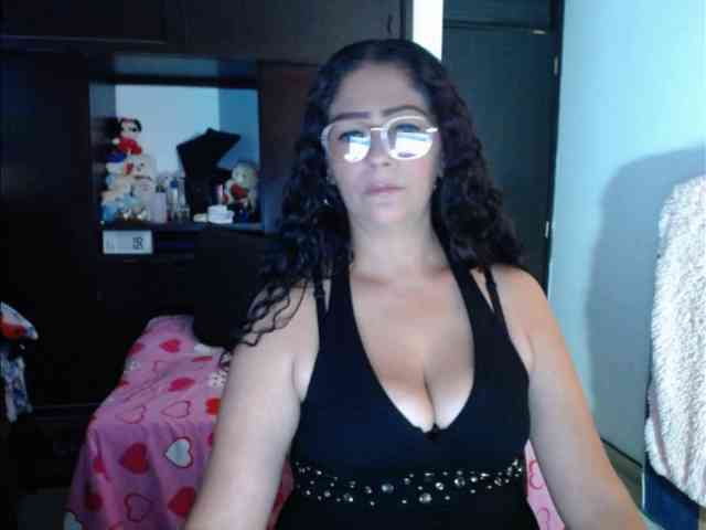 MeganTaylor777 webcam