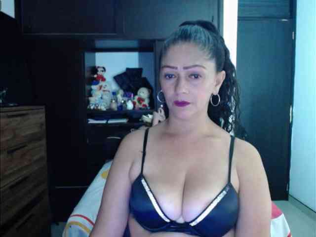 MeganTaylor777 webcam