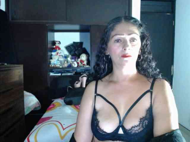 MeganTaylor777 webcam