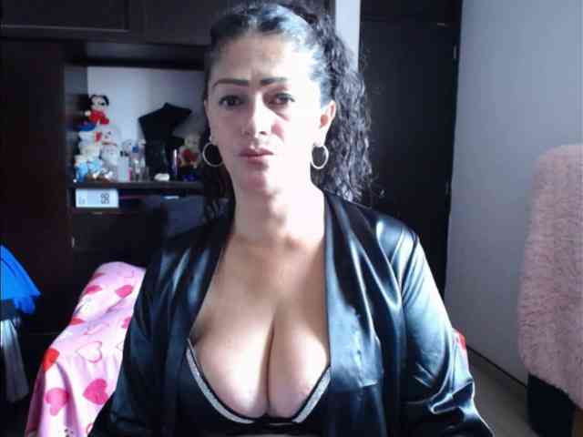 MeganTaylor777 MeganTaylor777